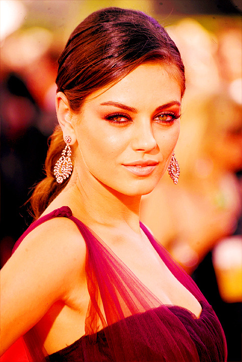 i-m-a-wanderess-blog:  Fave Appearances of : Mila Kunis 