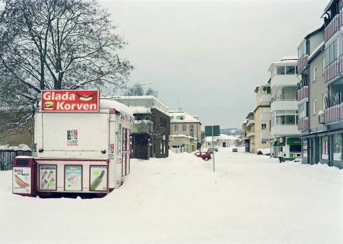 Brogatan photo by Jens Assur, Suécia series, 2010