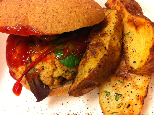 Tofu burger with ketchup and potato wedges (Terrace, Parliament)
3/5 - not the most flavoursome incarnation of the tofu burger. Give me gherkins at least!
Sorry about the hiatus, I’ve fallen on hard times of late but I’ll try to post regularly again.