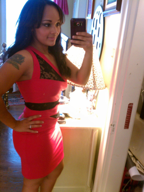 badbroads:  http://badbroads.tumblr.com/ TJ’s *****Sunday Shorties******