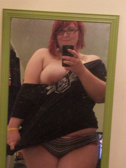 chaoticbeauty29: At this point should i even wear clothing? spankin&rsquo; it.