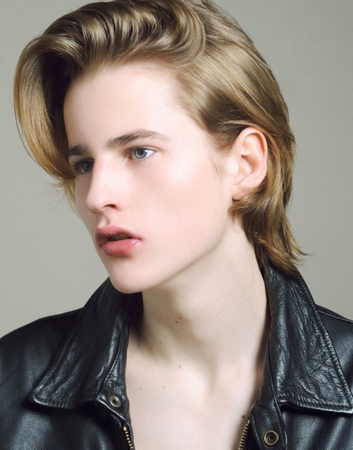 katalepsja:  William Dahl Haue 