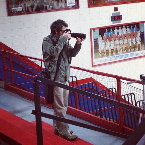 Excuse me sir, please bring me those cameras and lenses. Thanks.  (Taken with instagram)