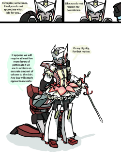 slogandstuff:  Someone asked to see Drift helping Perceptor out with Alien Culture Appreciation Time. While it does sometimes involve more interesting favours, shall we say, the bulk of it should be called ‘Perceptor really likes playing dress up with