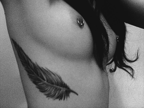 ohmyboobs.tumblr.com/post/19110210381/