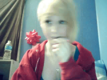keepita-secrett:  hi 