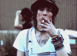 hellyeah-christoferdrew:  ma bby 