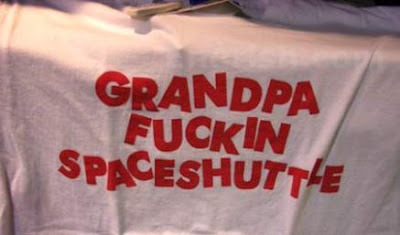 spacemaiden:  grandpa fuckin spaceshuttle  oh god i loved this shirt so much back in like 06 lmao