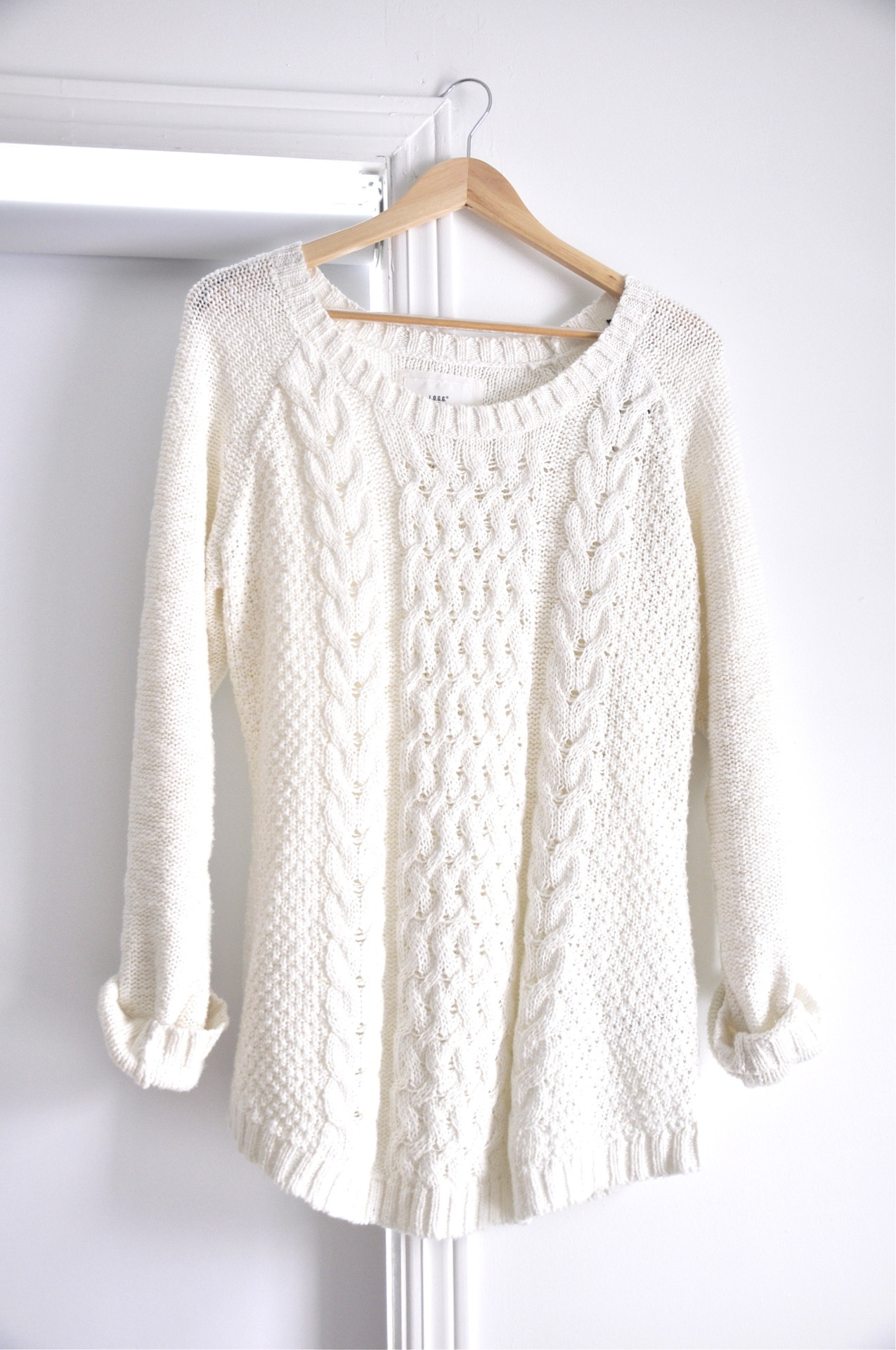 vanille-dream:  white/beige/brown blog