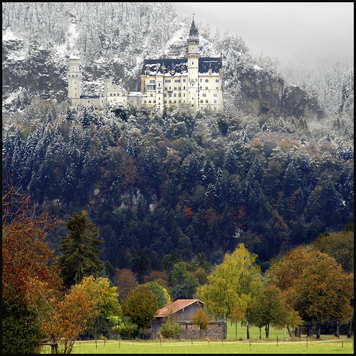allthingseurope:  Neuschwanstein Castle, Germany (by Pilar Azaña) 