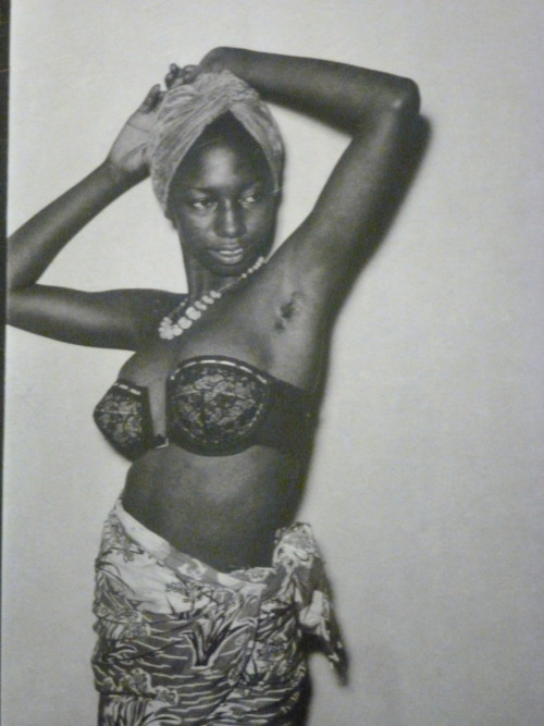 manufactoriel:  Exposition Depara Night and Day in Kinshasa, Revue Noire 