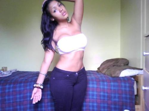 badbroads:  http://badbroads.tumblr.com/ adult photos