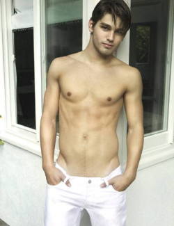 Ntnw1:  Justin Gaston   Hot Boy In White Jeans!