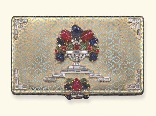 omgthatdress:  Vanity Case Ostertag, 1925 Christie’s 