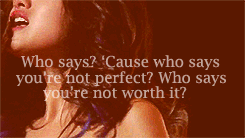 cinematicsapphic:  Selena crying while performing of Who Says in Uruguay (x) 