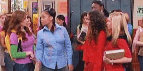 kiss-me-like-y0u-miss-me:  ahahaha. I NEED THIS SHOW TO COME BACK ON, LIKE RE-RUNS