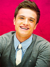 XXX hello-wow:  dear josh hutcherson, hi. you’re photo