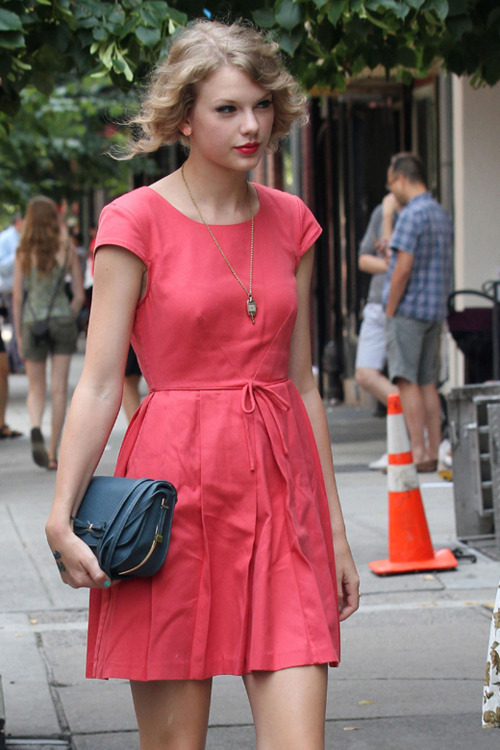 This is Glamorous, Baby;