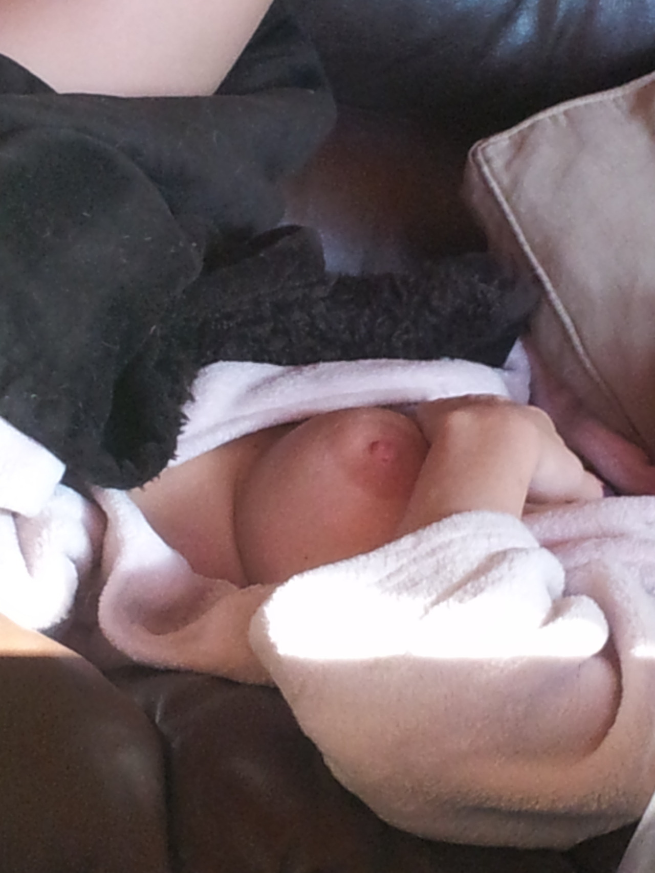 blondebigboobs:  Titty fell out while she was having a nap on the couch… She didn’t