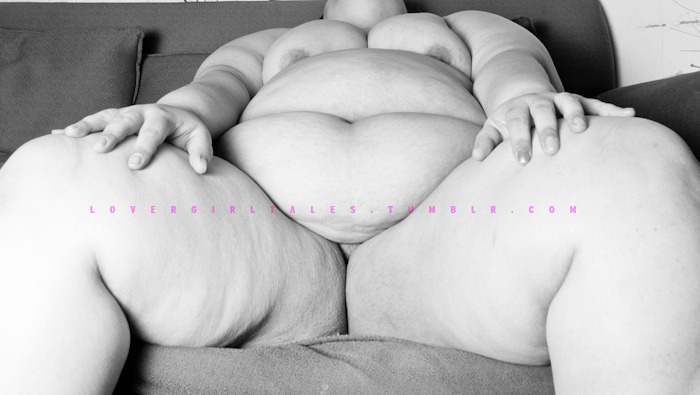 lovergirltales:  Too tired :( That photo session was a bust lol I didn’t like any