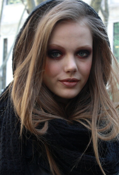model-0pium:  Frida 