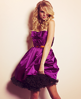 truthbeforethelies:  taylor swift + purple 