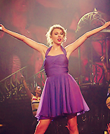 truthbeforethelies:  taylor swift + purple 