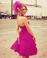 truthbeforethelies:  taylor swift + purple 