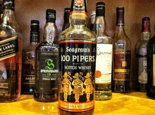 Seagrams 100 Pipers. An unopened bottle given as a gift, bottled in the early 1970s. Smell is raw, a hint of floral and a chemical, processed note. Taste is less harsh than expected, possibly from the age of the stuff, with a distinct hit of grain...