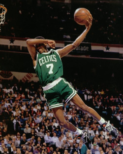 downwitamjad:  dee brown with those Reebok Pumps 