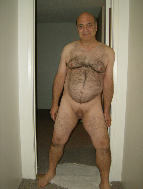 http://senioretgay2.tumblr.com/post/18306342804