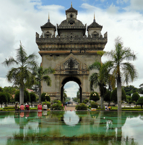 by B℮n on Flickr.The Gate of Triumph in Vientiane, Laos.