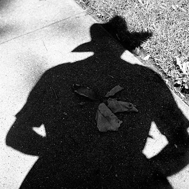 XXX isquiteuseless:  SelfshotsVivian Maier, 1926/2009Street photo