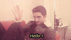 shirtlessjay:  (x)  love this video!