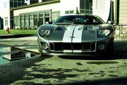 automotivated:  crash—test:  Ford GT III (by automotive-eye-candy)