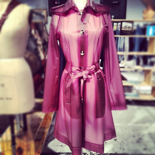 Flowers bring showers! You will be prepared in this TerraNewYork rain slicker. They make capes too! Found @capsuleshow