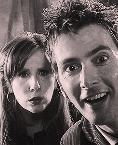lockelamorashasmoved-blog:  doctor who meme | four brotp’sDoctor &amp; Donna [&frac14;]