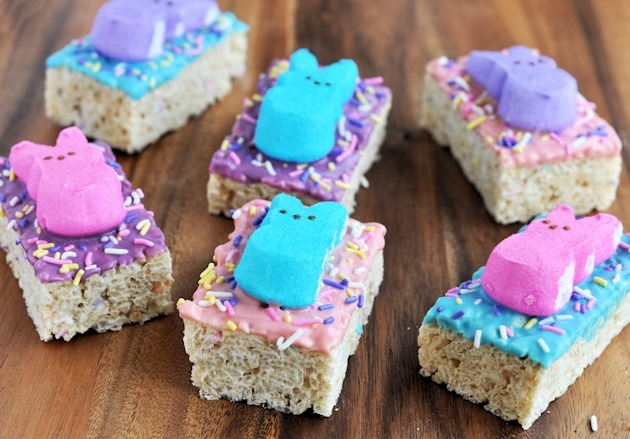 gastrogirl:  easter bunny peep rice krispie treats.  TIME TO COME UP WITH CUTE EASTER