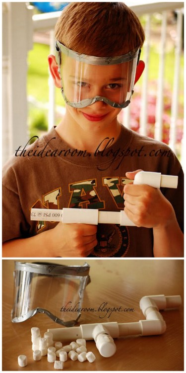 rainbowsandunicornscrafts:DIY Miiniature Marshamallow Gun and Protective Mask. Using plumbing suppli