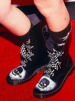 Forever my black star...
