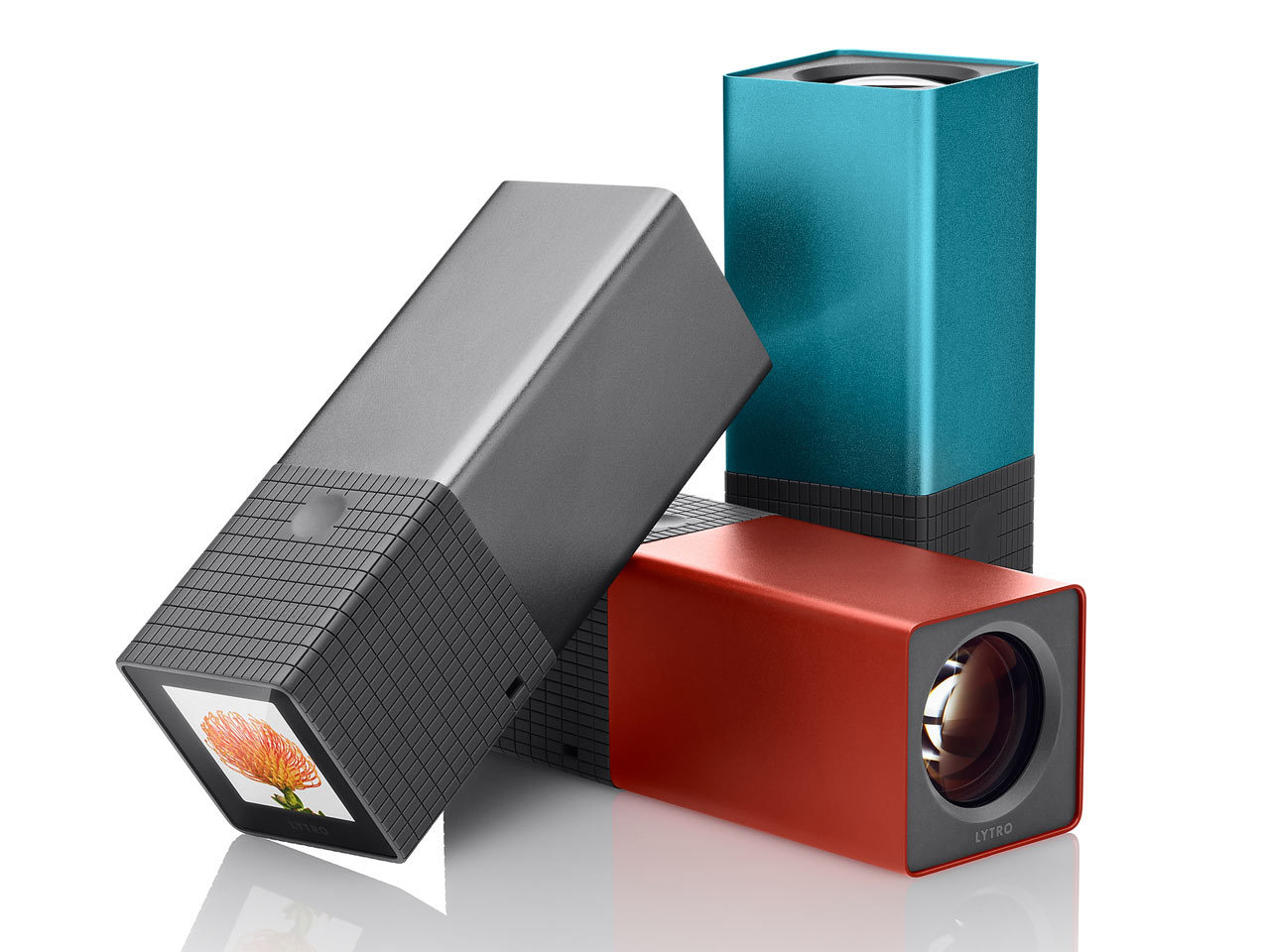 Our review and video of the Lytro Light field camera
There was a lot of excitement when the New York Times wrote about a small company promising to make focus errors a thing of the past. A camera that allowed you to focus after you take the picture....