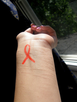inhale-love-xhale-hate:  March 1 is Self-Injury Awareness Day. the orange ribbon represents encouraging raising awareness for people who self-harm. reblog this post if you are, know or understand people who feel the need to harm themselves. self-harm