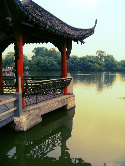weyolah:
“ China. An old photo from two years ago. I still love that place to bits.
”
