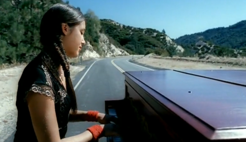 abusivemom:  i wish i could drive a piano  