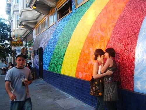 Hey, that’s SF, corner of Cole and Haight!  Jen and I have kissed there too!  LOL!  Who knew it was such a romantic spot…