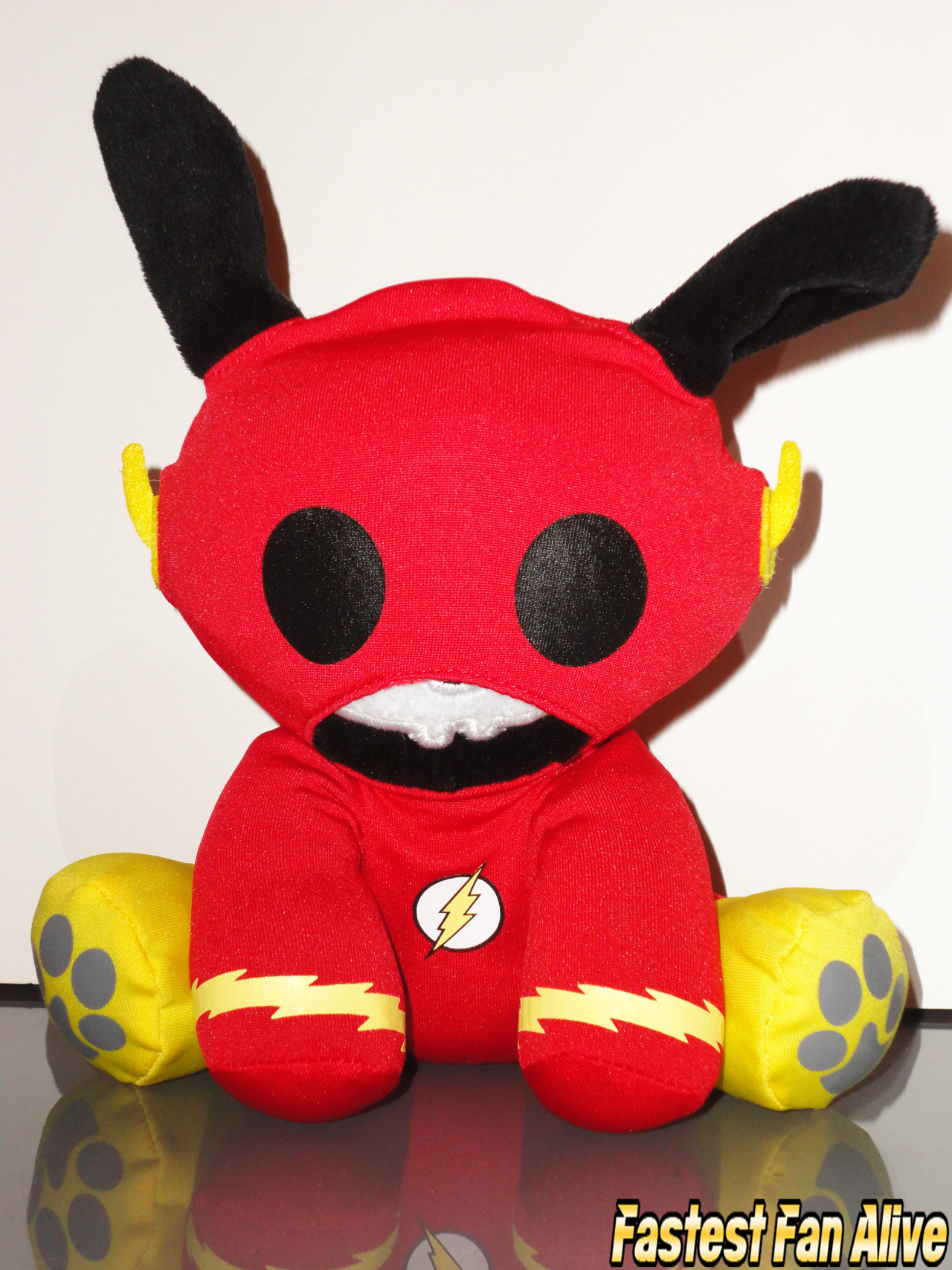 fastestfanalive:  DC Comics x Skelanimals. Jack the Rabbit is The Flash! This is