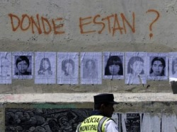 mujer-encabronada-blog:  The phenomenon of the female homicides in Ciudad Juárez, called in Spanish the feminicidios (“femicides”) and las muertas de Juárez (“The dead women of Juárez”), involves the violent deaths of hundreds of women since