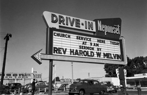 Porn photo Drive In Church photo by Yale Joel, 1951