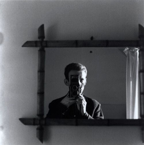 miroirbeaumiroir:01 Jan 1969, Probably France - Self-portrait of French photographer Alain Nogues re