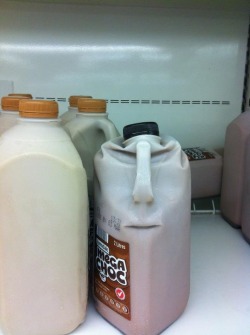 wwiao:  imagine if u were really high at 7/11 and you saw a frickin face on the chocolate milk jug, id start whispering to it 